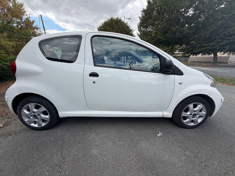 Aygo 1.0 VVT-i 2008 occasion 36000 Ch&acirc;teauroux