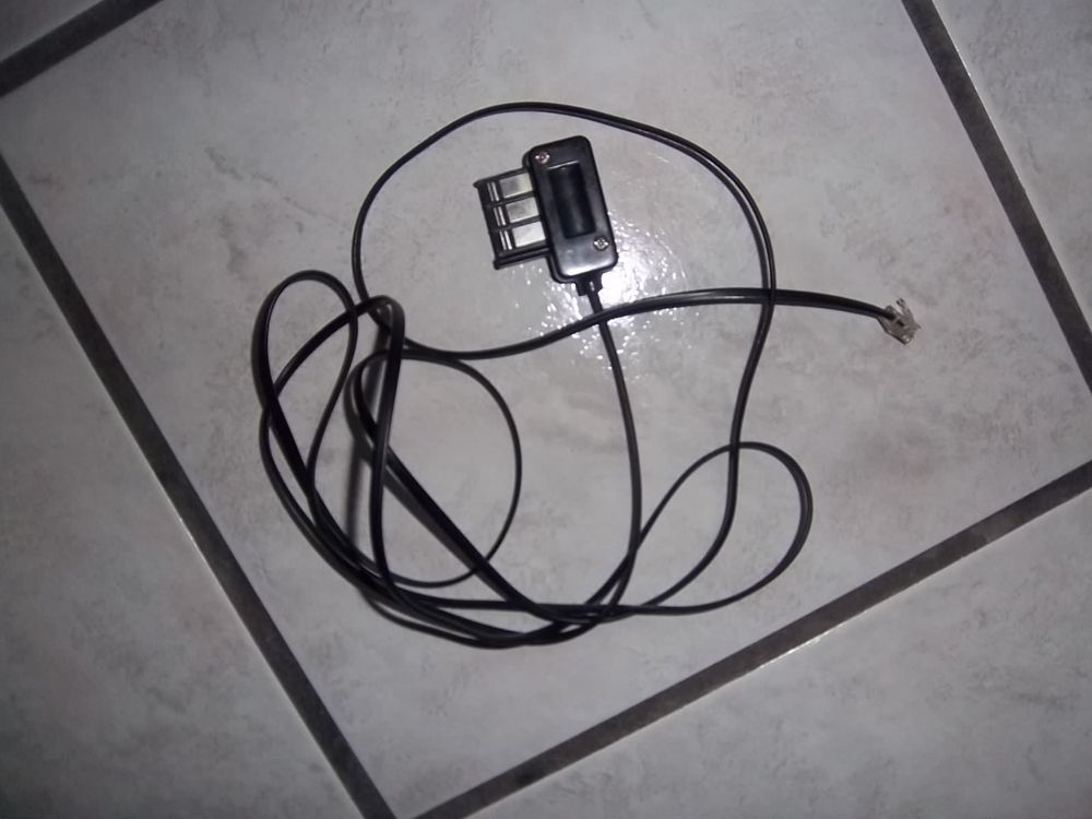 Cable de t&eacute;l&eacute;phone Longueur 2,10 m Tlphones et tablettes