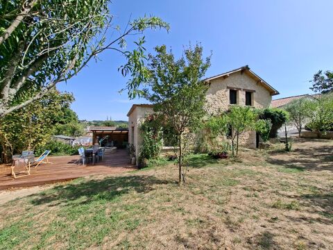   MAISON EN PIERRE DE CHARME 1545 m²  4 CHAMBRES   Maison - 6 pièce(s) - 154 m²