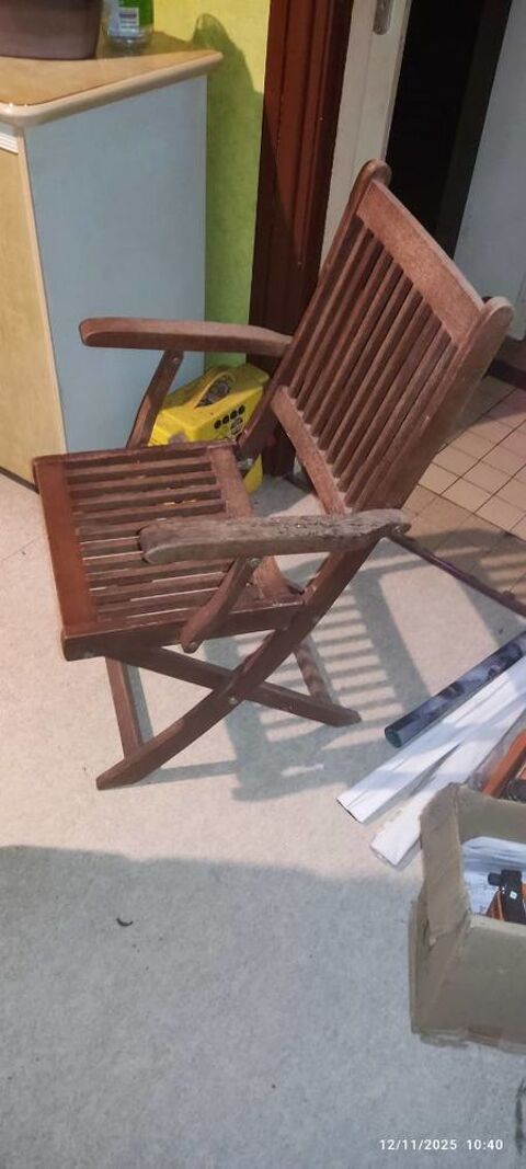 Table de jardin avec 6 chaises pliantes 150 Dunkerque (59)