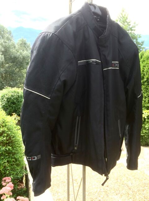 Blouson noir Moto Homme Polyester. 50 Saint-Vincent (64)