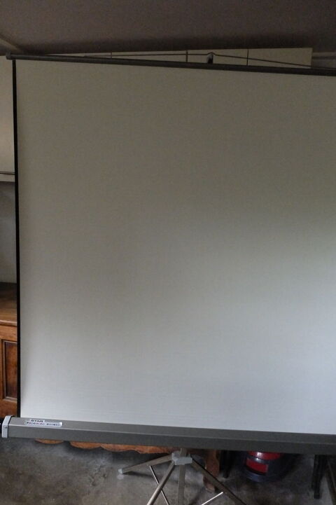�cran de projection 150 Bourgbarr� (35)