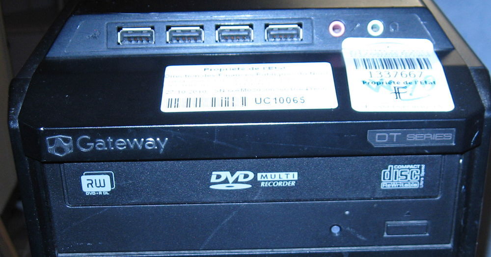 1 tour vide achet&eacute;e = 1 tour vide gratuite. Matériel informatique