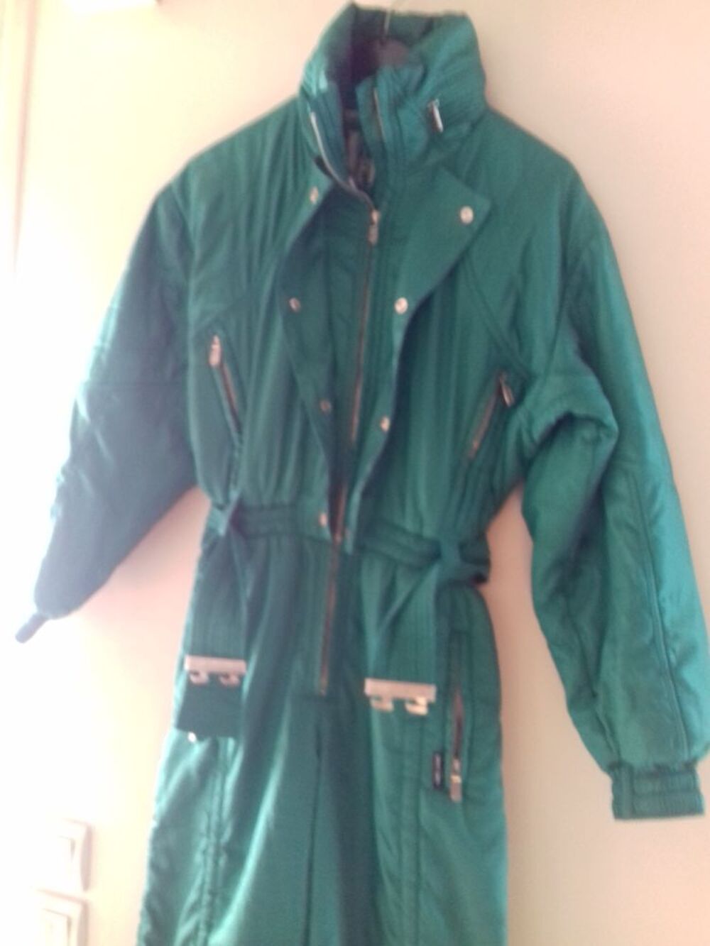 Combinaison de ski VdeV Paris Vêtements
