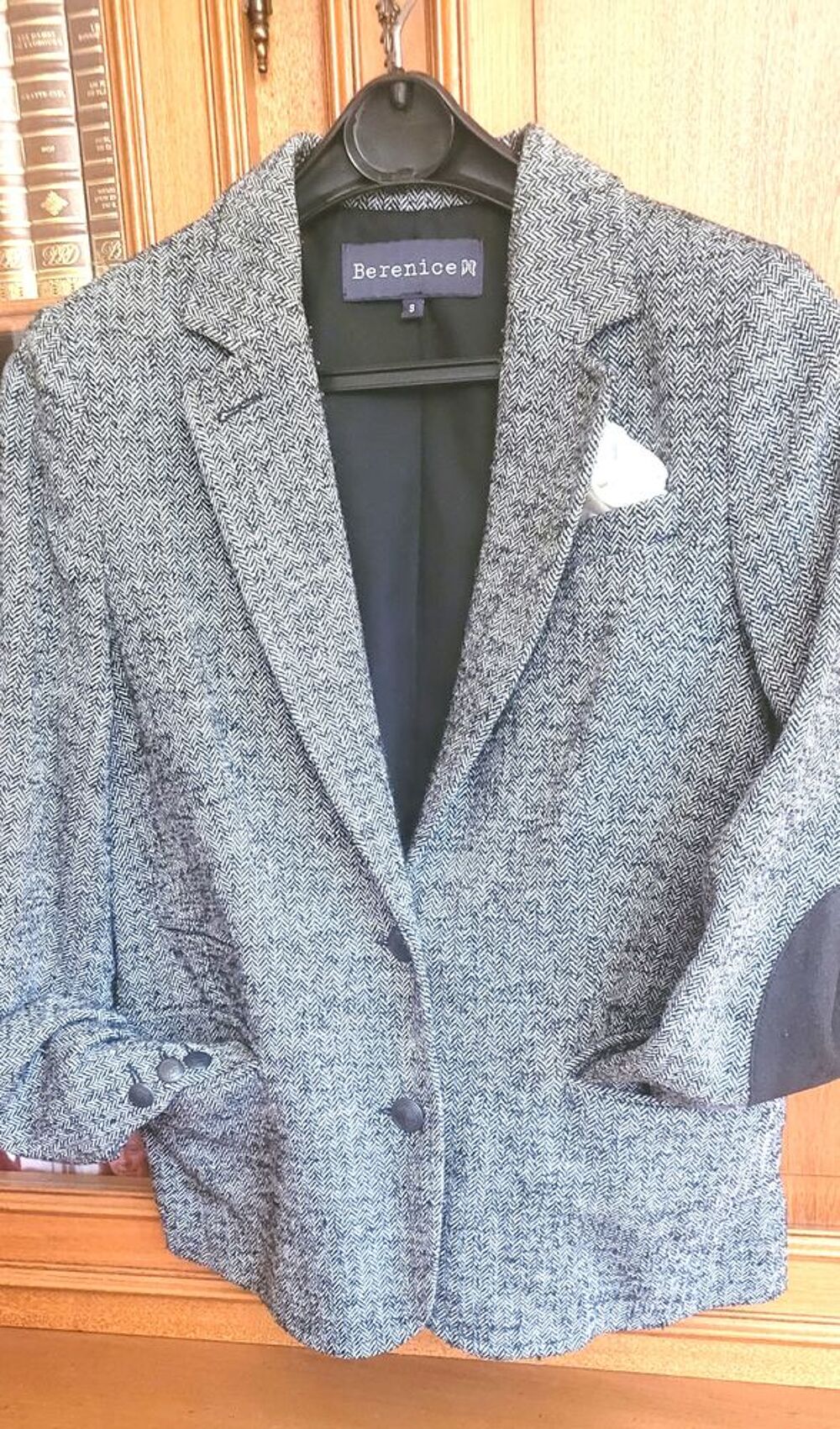 VESTE marque BERENICE Vêtements