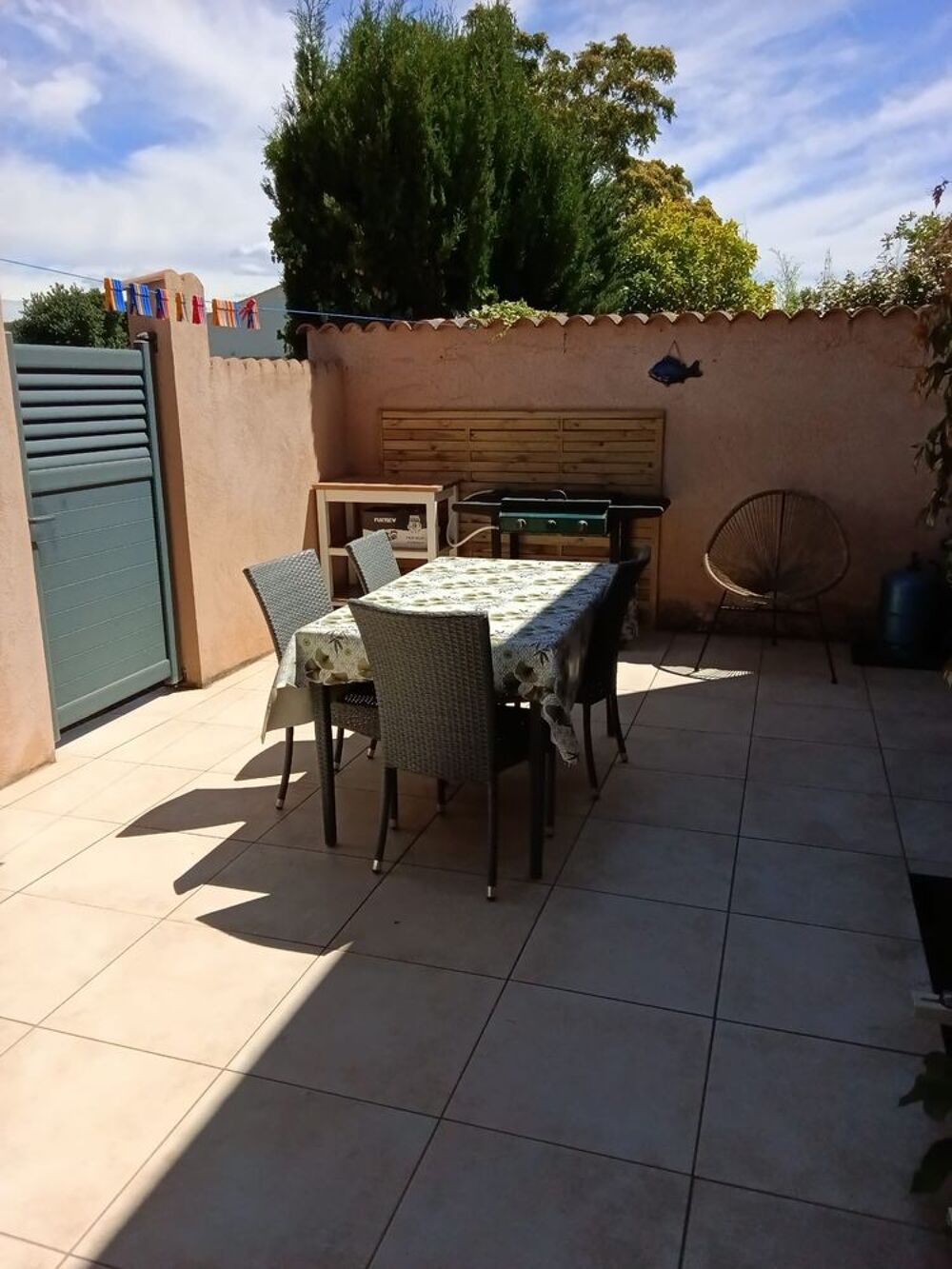   maison située à la Londe les Maures Provence-Alpes-Côte d'Azur, La Londe-les-Maures (83250)