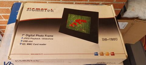 Cadre photo num�rique 25 Estrun (59)