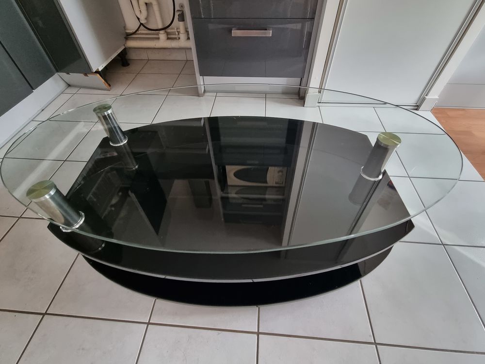 Table basse ovale 3 &eacute;tages plateau verre
Meubles