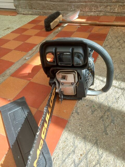 TRONCONNEUSE MCCULLOCH CS35S 35CC 35CM 140 Cappelle-en-P�v�le (59)