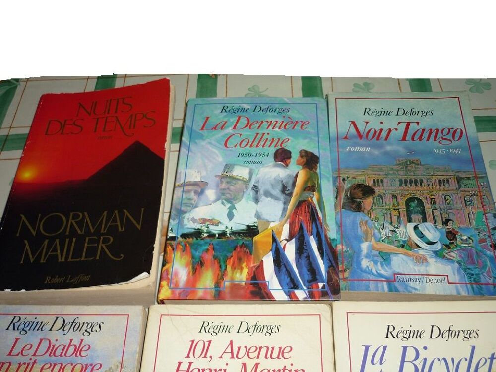 6 GRANDS LIVRES Livres et BD