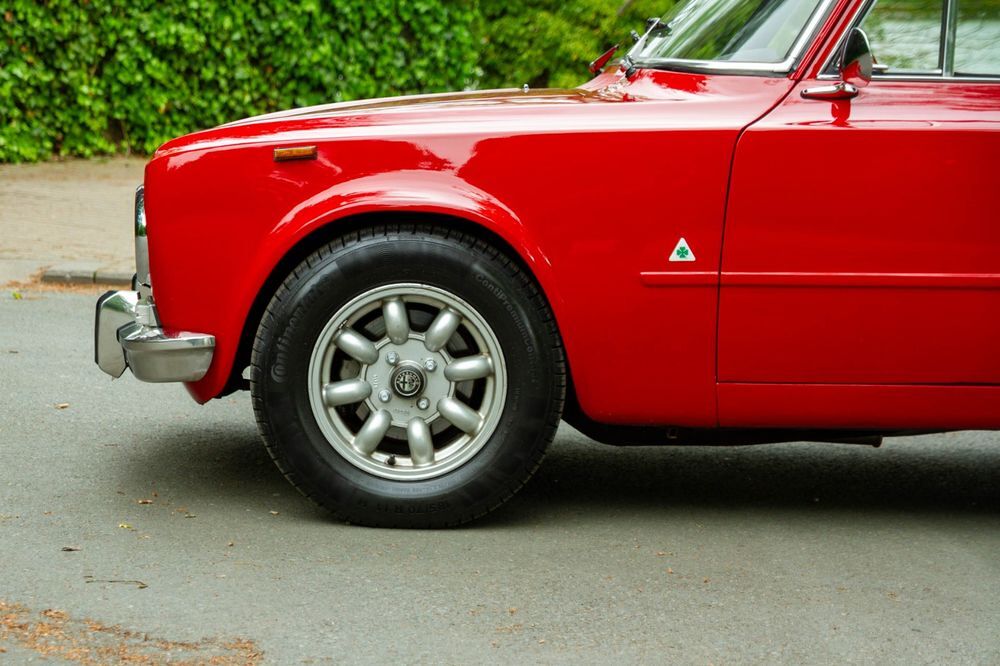 Giulia Alfa Romeo Nuova Super 1977 occasion 59310 Auchy-lez-Orchies