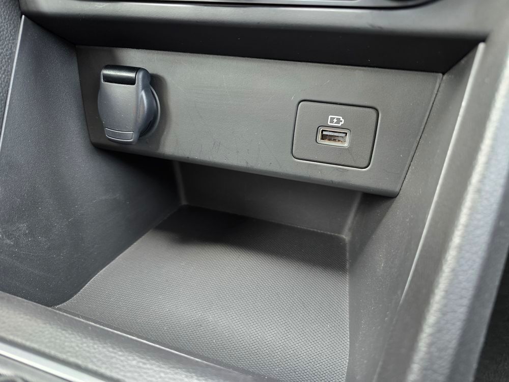 Jogger Hybrid 140 5 places Expression 2023 occasion 91410 Dourdan