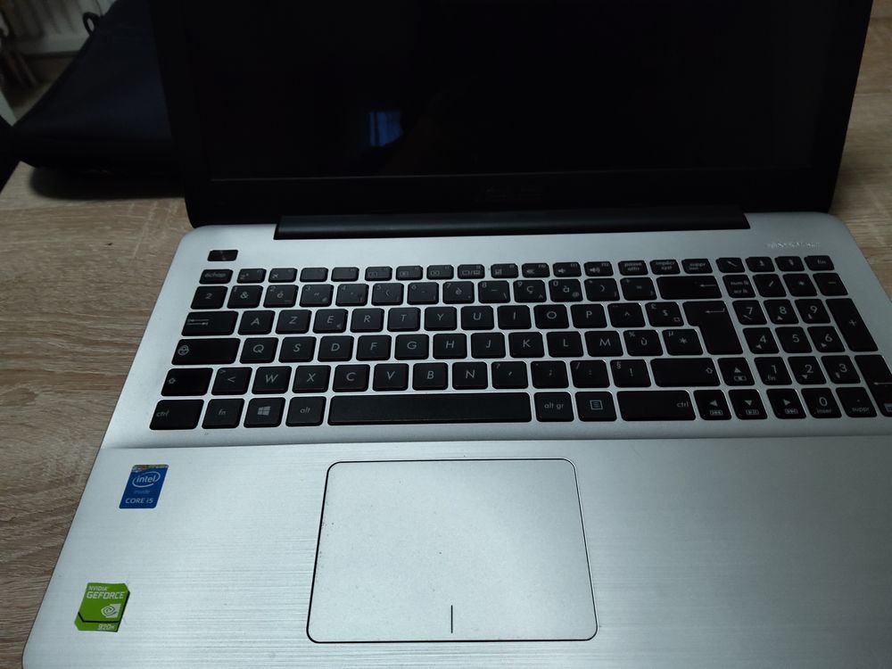 ORDINATEUR ASUS 
Matériel informatique