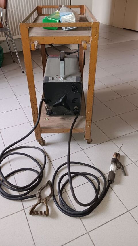 Poste de soudure lectrique professionnel 120 Sens (89)