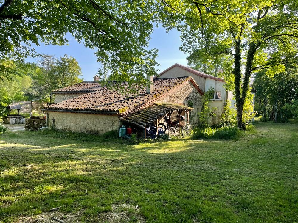 Vente Maison Maison 6 pièces en pierres du Quercy Saint-daunès