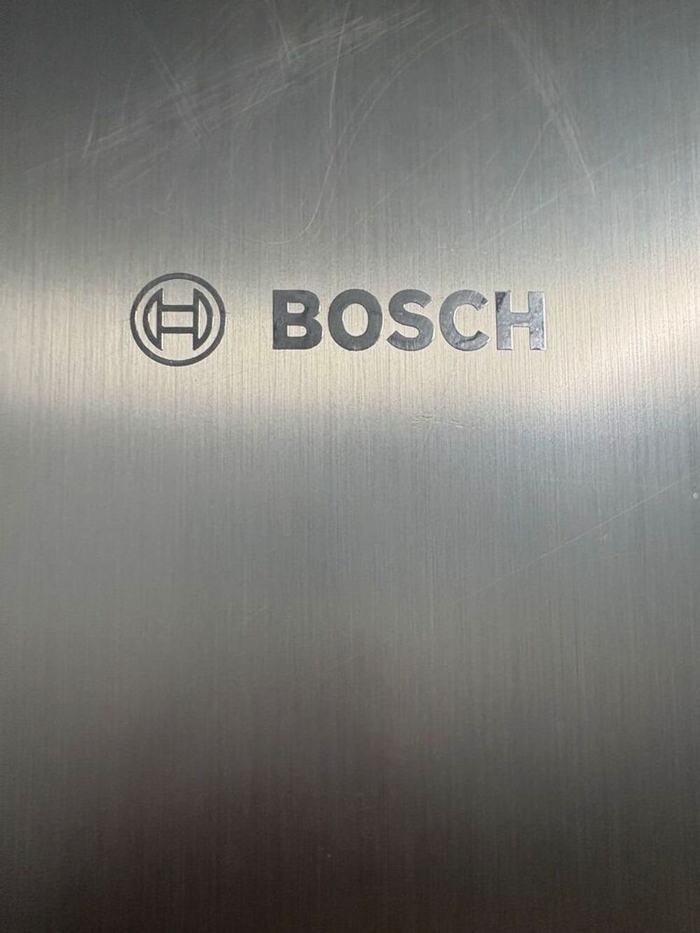 R&eacute;frig&eacute;rateur BOSCH combin&eacute; pose-libre 186 x 86 cm Inox Electroménager