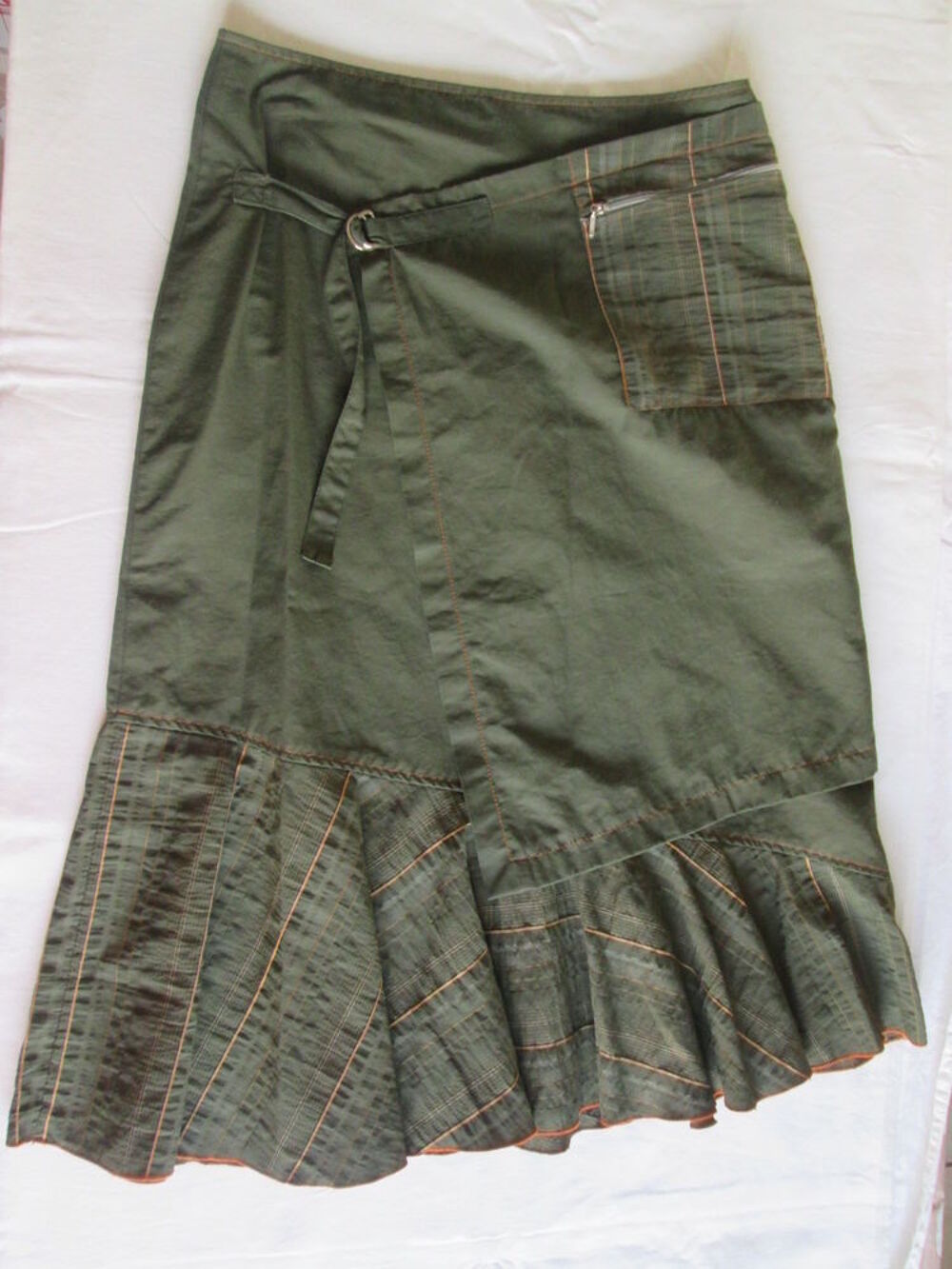 Jupe longue kaki marque Armand Thiery V�tements