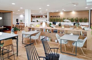   Louez un grand espace de bureau pour 50 personnes à Spaces Euronantes Nantes Nantes