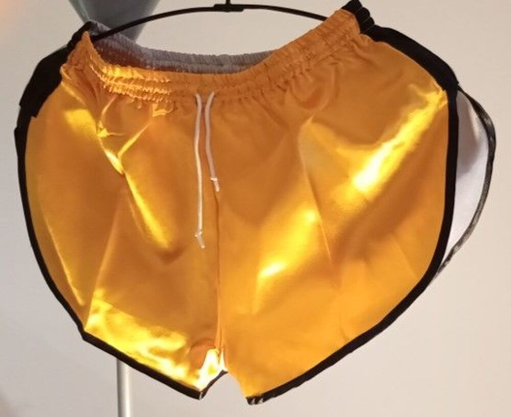 Short Nylon Satin Vintage bicol jaune/gris noir Taille M 42 Vêtements
