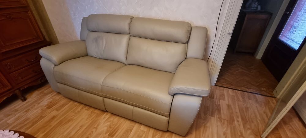 Canap&eacute; cuir Meubles