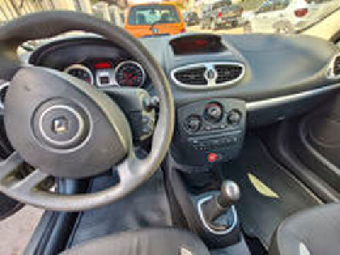Clio III 1.2 16V 75 eco2 Authentique Euro 5 2010 occasion 93430 Villetaneuse