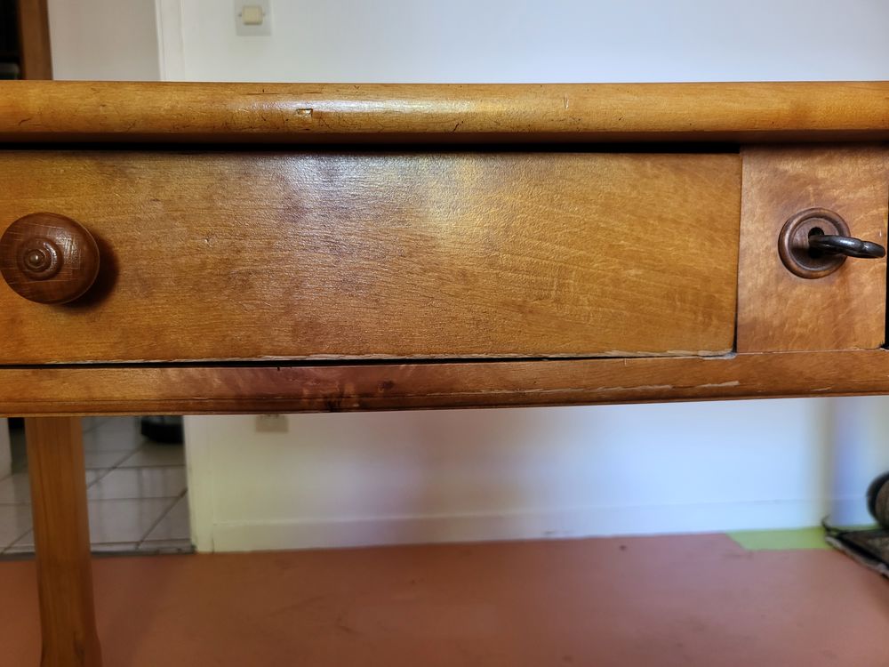 BUREAU EN AULNE MASSIF Meubles