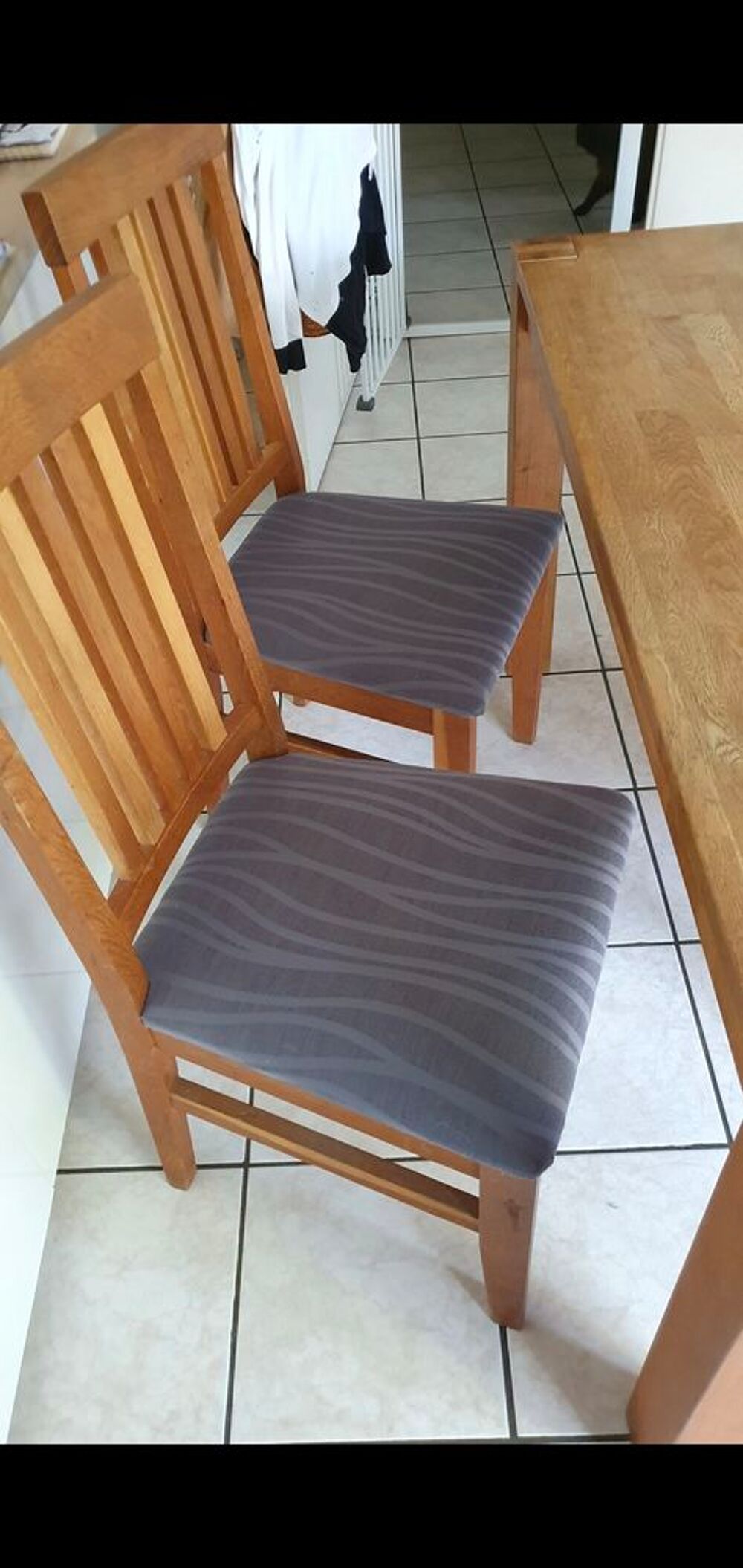 Don de 4 chaises Meubles