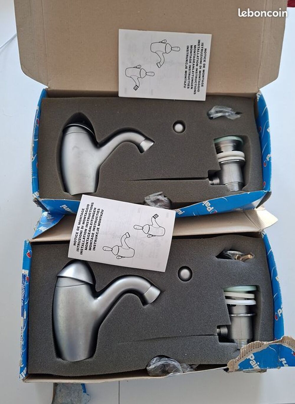 Ensemble Neuf : Mitigeur baignoire + 2 Robinets de lavabo av Bricolage