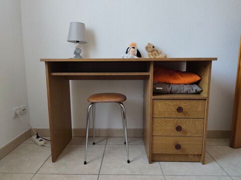 Bureau 80 Embrun (05)