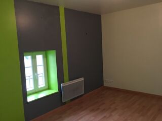 Appartement à louer 4 pièces 97 m²