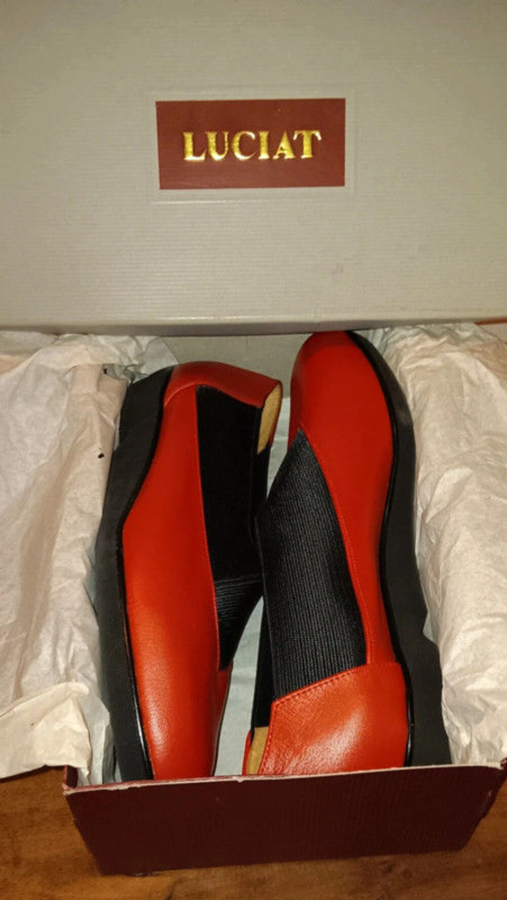 Chaussures neuves Chaussures