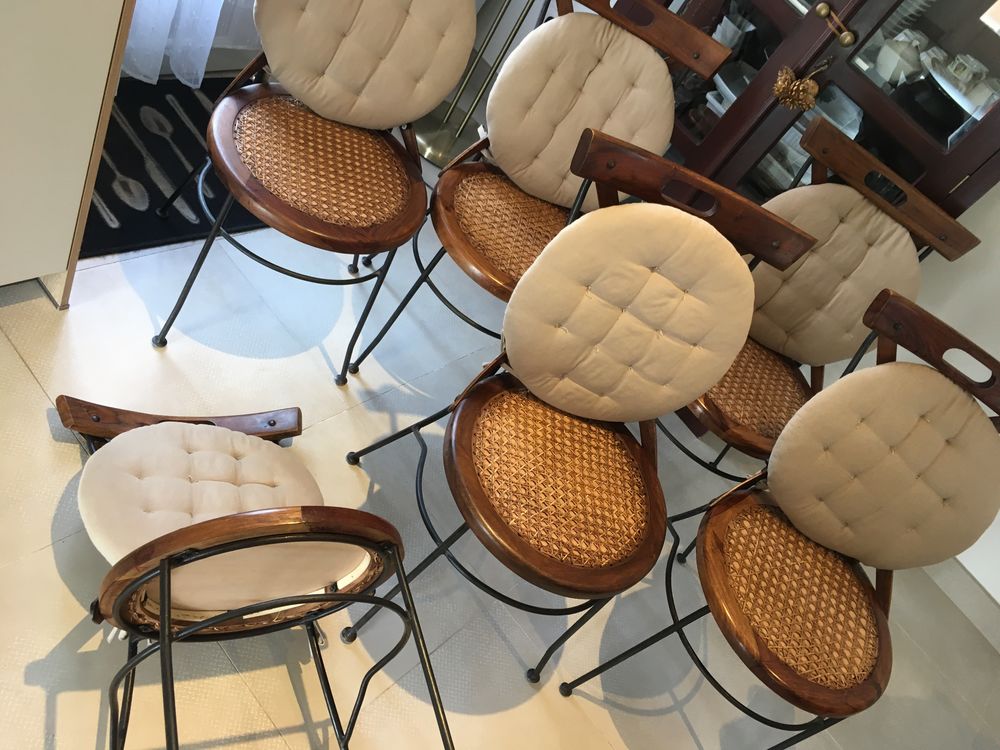 CHAISES LUBERON Meubles