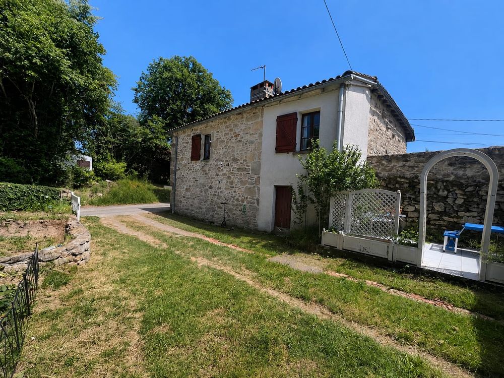 Maison 3 pièces 62 m² · à Gorses · 62 m² · 92 000 €