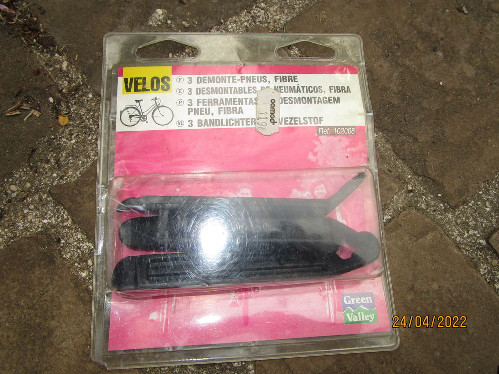accessoires pour v&eacute;los Vélos