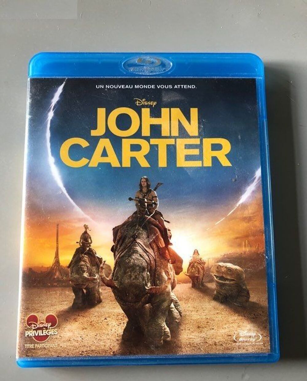 plusieurs DVDs Blu-Ray DVD et blu-ray