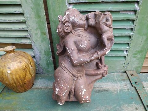 Ancienne Sculpture Bas Relief Inde Divinit� Indienne Louvre 200 Loches (37)