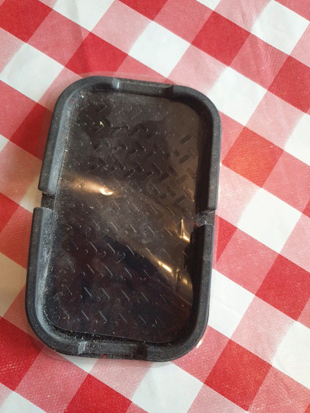 Support t&eacute;l&eacute;phone voiture thermocollant T�l�phones et tablettes