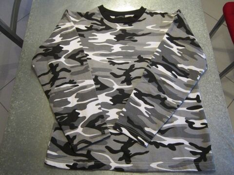 Sweat shirt camouflage S - neuf (2) 15 Chteauneuf-les-Martigues (13)