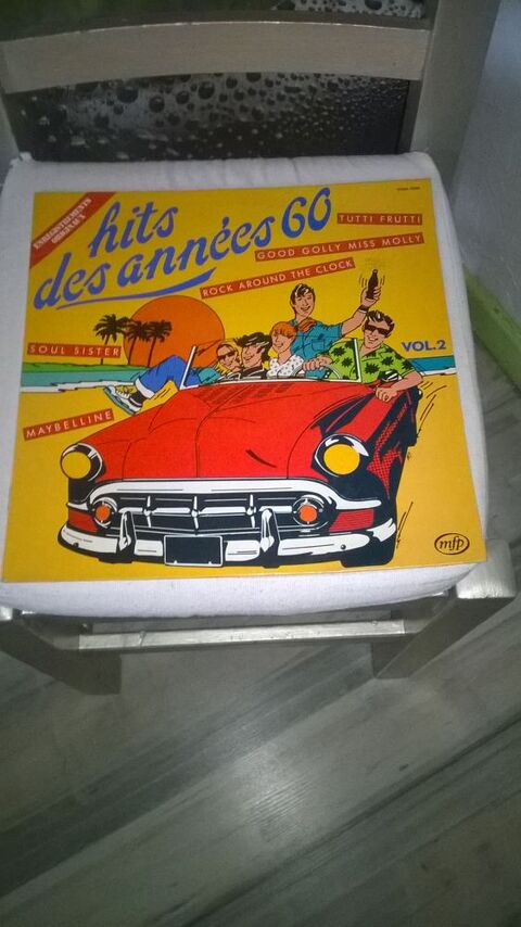 Vinyle Hits Des Ann�es 60
Vol. 2
Bon etat
Bill Haley And 8 Talange (57)