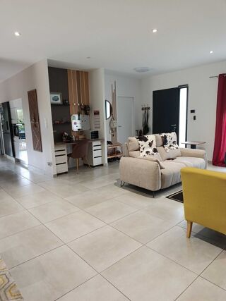  Villa à vendre 5 pièces 144 m²