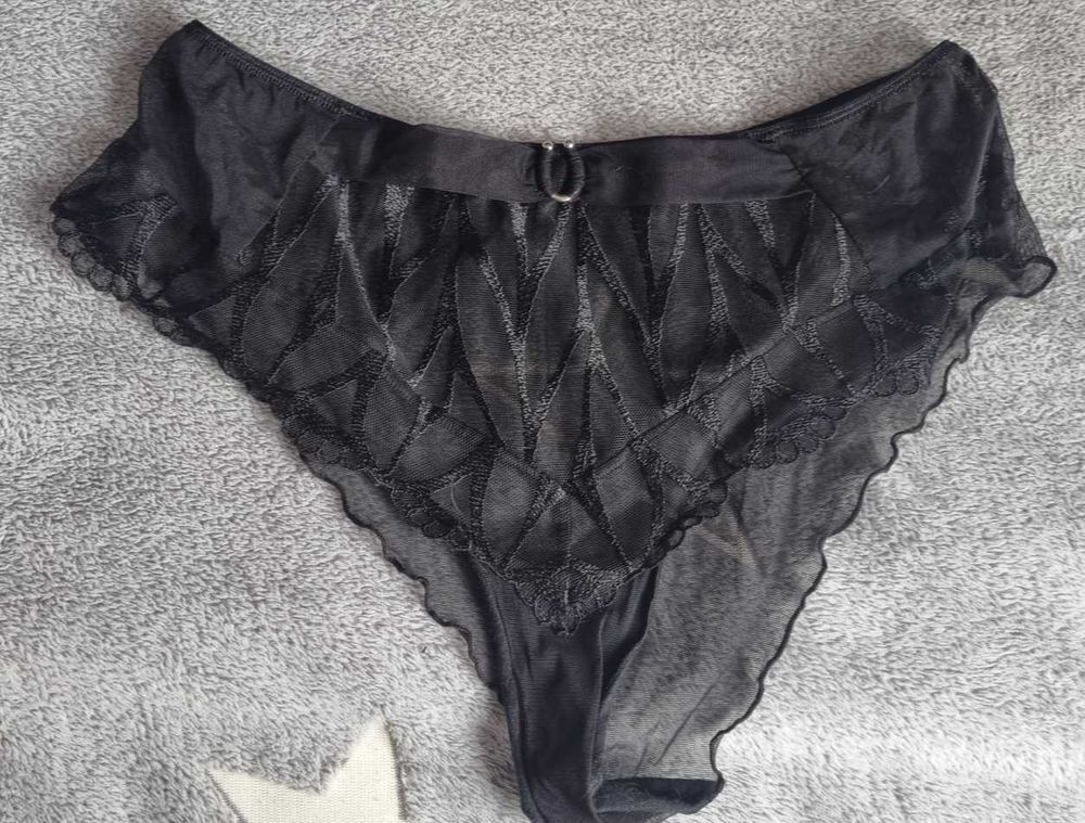 Ensemble SG 100C et culotte T4 Vêtements