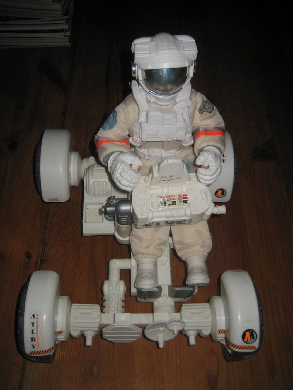 ACTION MAN COSMONAUTE + buggy lunaire MISSION SPACIALE 1997 HASBRO Jeux / jouets