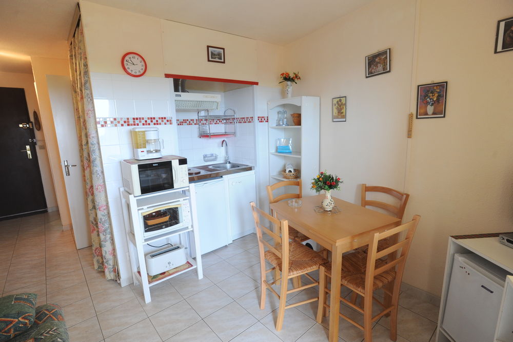   Agr�able appartement face Mer, ensoleill� Languedoc-Roussillon, St Pierre Sur Mer (11560)