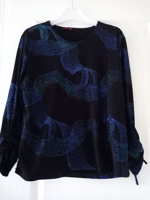 Haut manches longues noir et bleu brillant  Yoyo Paris T 42 15 Villiers (86)