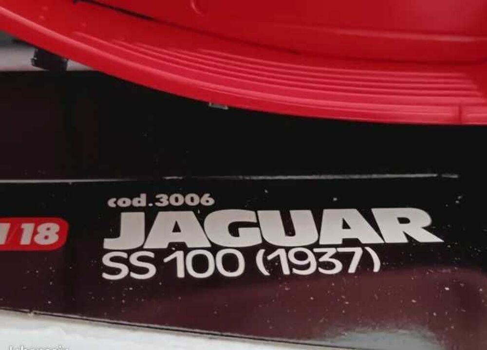 Jaguar SS100 1/18 