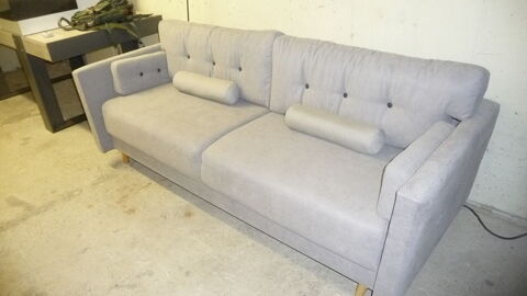 Canap� capitonn� tissus neuf 160 Trappes (78)