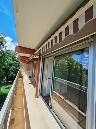  Appartement � louer 3/4 pi�ces 86 m�