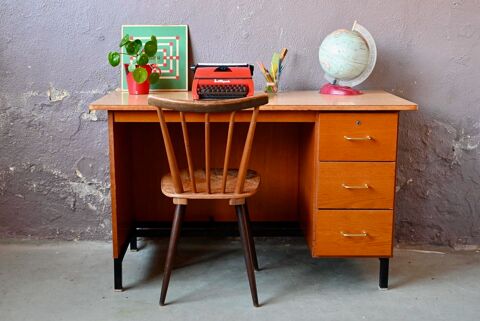 Bureau  tiroirs de style vintage scandinave ancien 420 Wintzenheim (68)