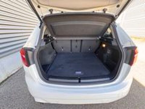 Serie 2 Active Tourer 225xe iPerformance 224 ch BVA6 Business Design 2018 occasion 84290 Sainte-C&eacute;cile-les-Vignes