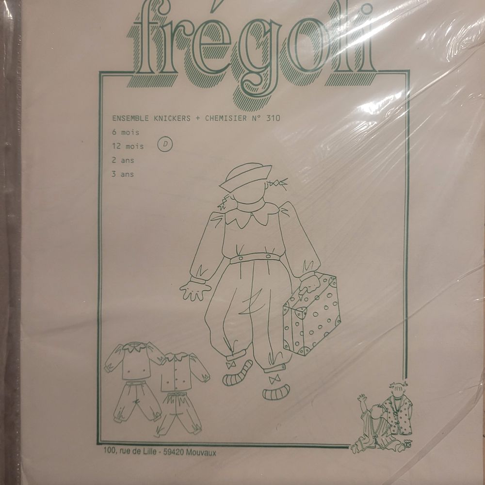 PATRONS FR&Eacute;GOLI NEUFS Vêtements
